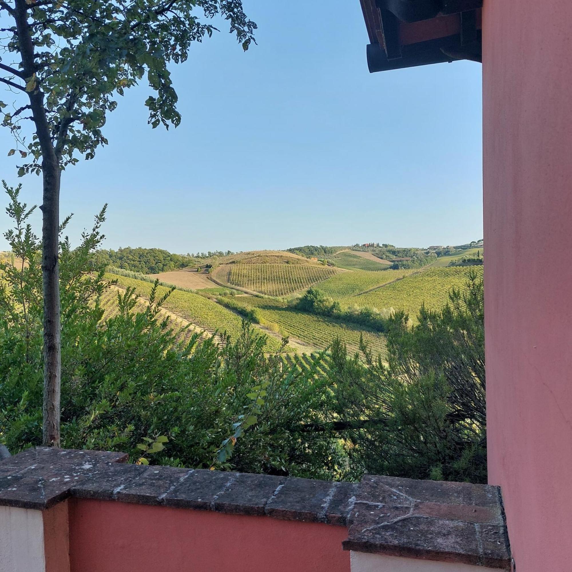 Agriturismo Corte In Poggio Stabbia Oda fotoğraf