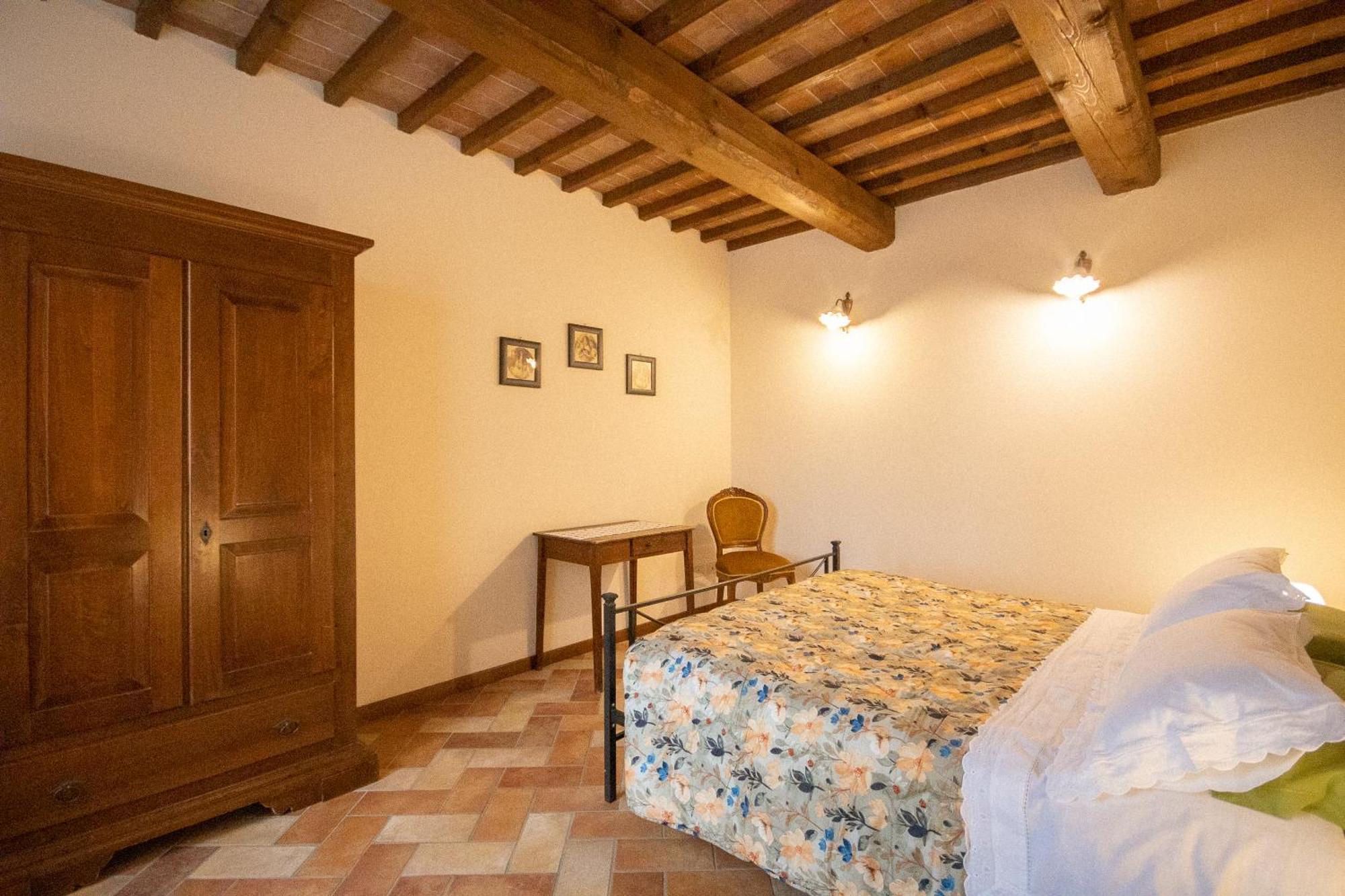 Agriturismo Corte In Poggio Stabbia Oda fotoğraf
